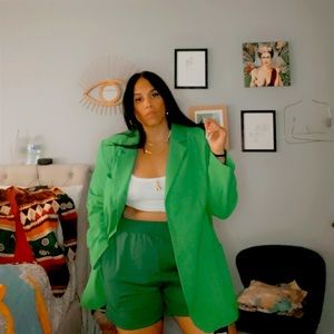 Meet your Posher, Mimi